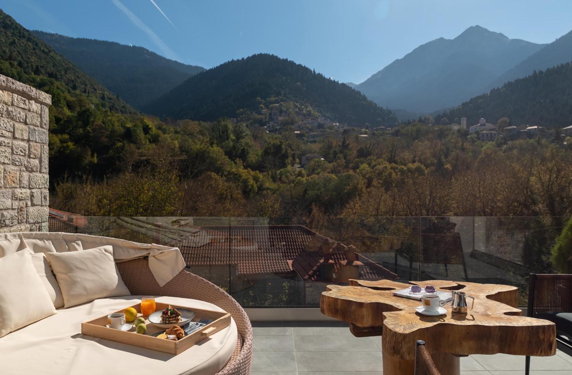 Evora Luxury Suites Mega Chorio Exterior foto