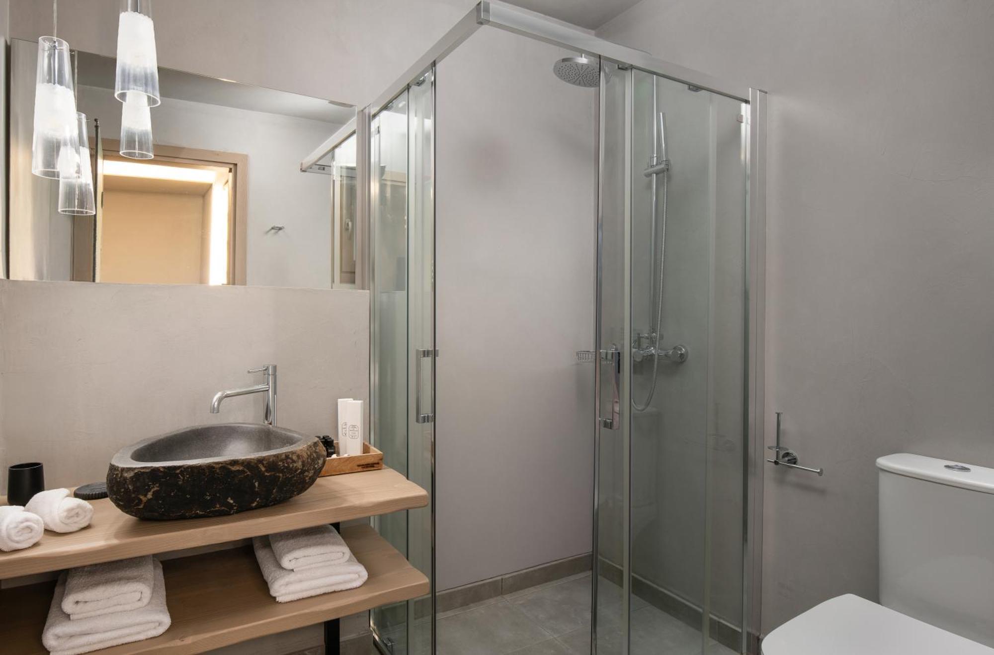 Evora Luxury Suites Mega Chorio Exterior foto
