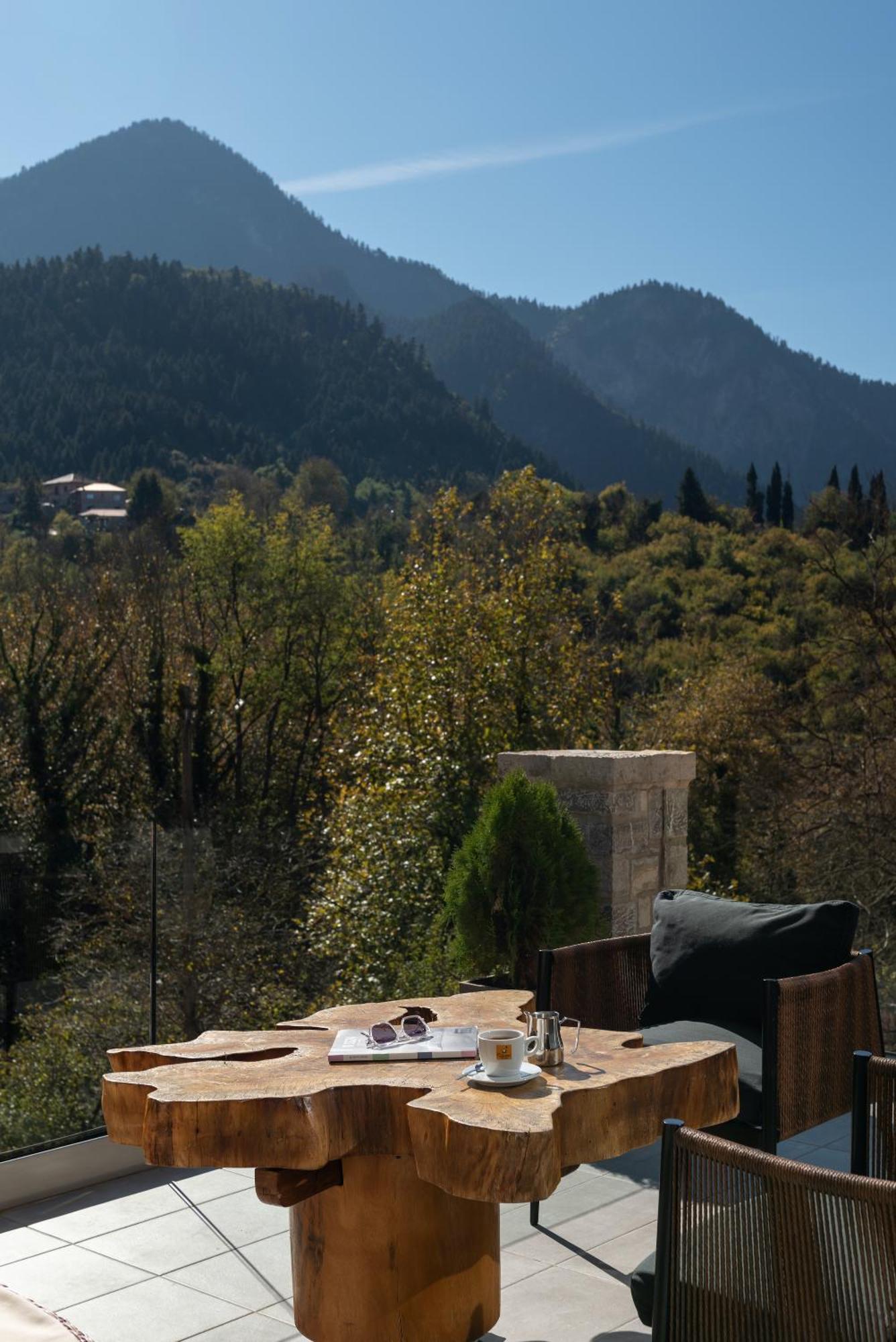 Evora Luxury Suites Mega Chorio Exterior foto